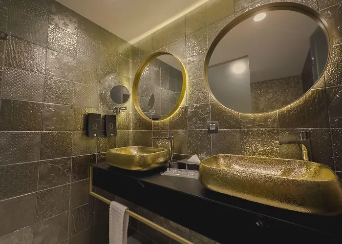 Отель Urbansea Bex 4*