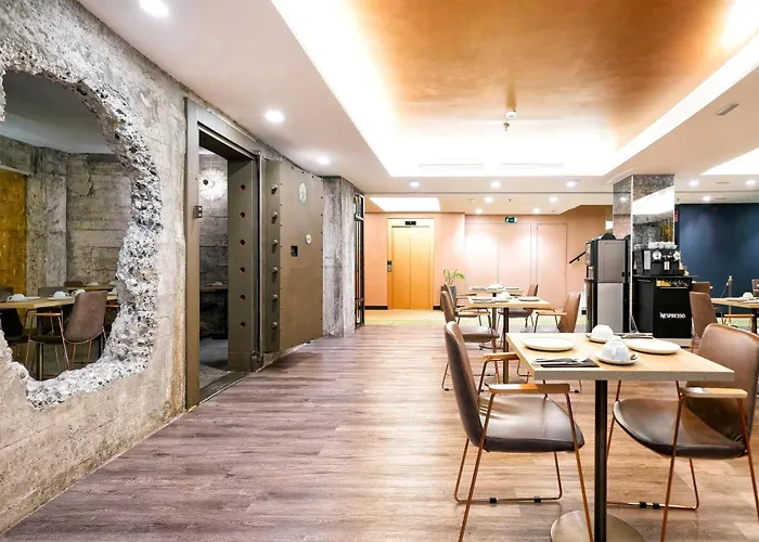 Urbansea Bex 4*