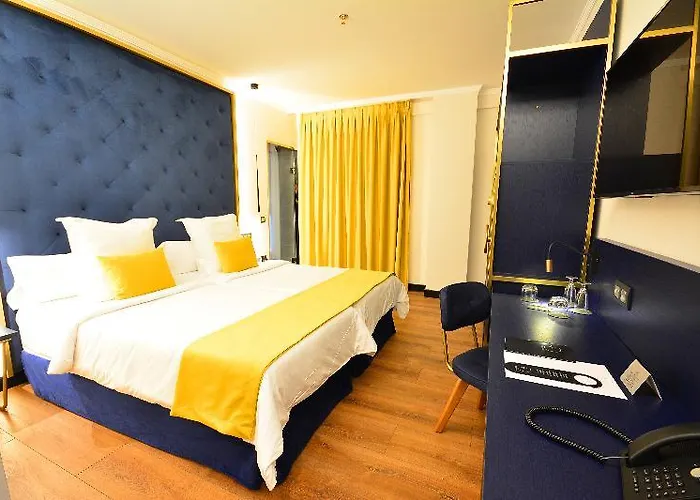 Отель Urbansea Bex 4*
